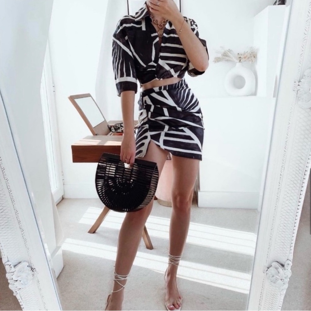 Zara Monochrome Abstract Mini Set